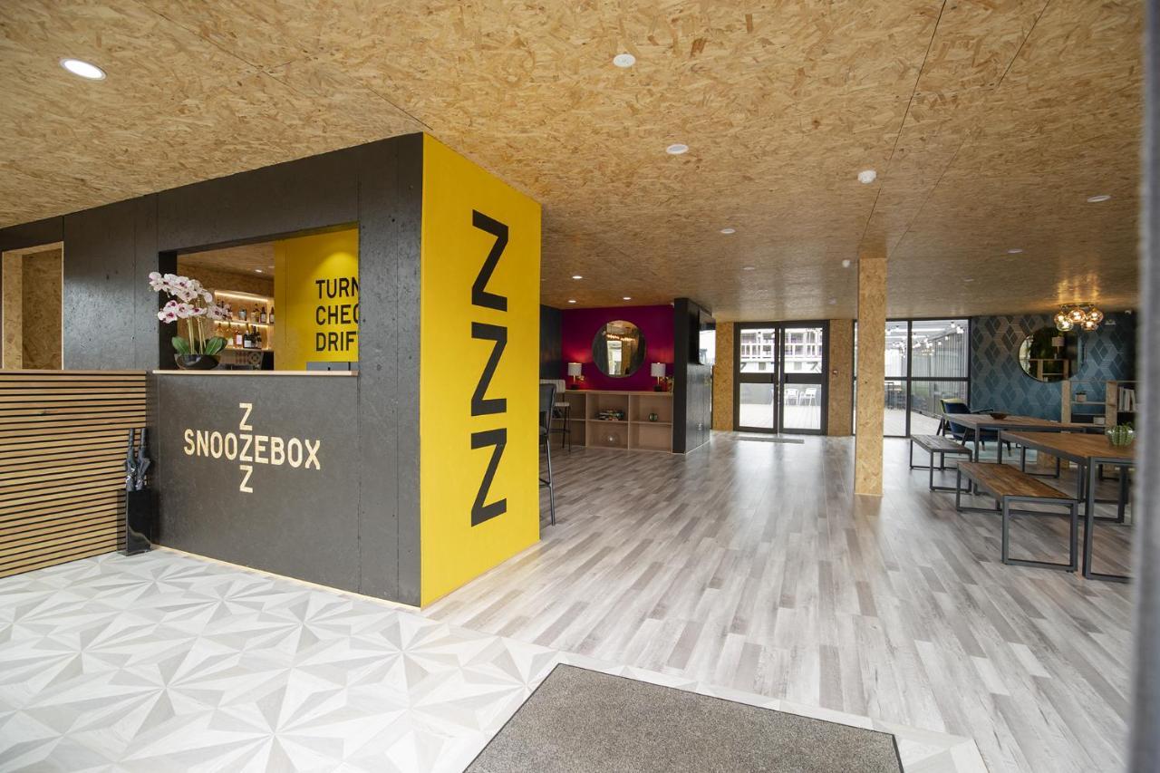 Snoozebox Canary Wharf